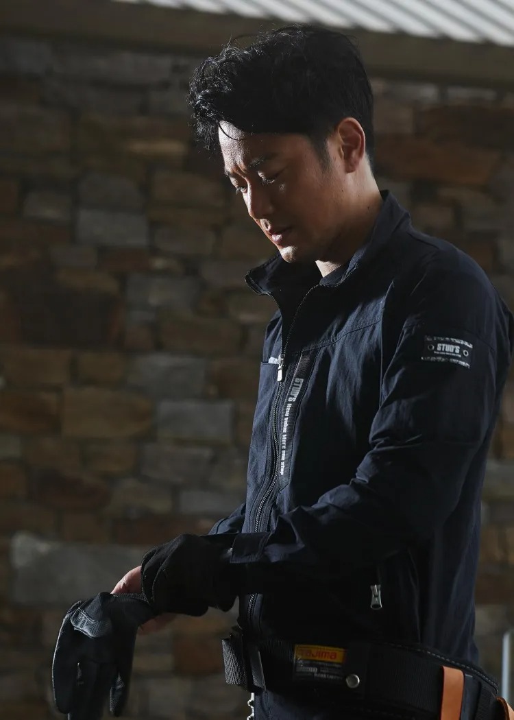 メンズ作業着で重視したい頑丈な素材の耐久性